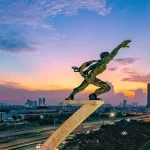 “Patung Dirgantara Pancoran: Sejarah, Makna, dan Warisannya bagi Jakarta”