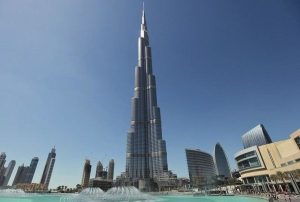 Burj Khalifa Dubai: Mahakarya Arsitektur yang Menantang Batas Manusia
