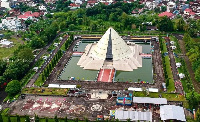 Tugu Monjali Yogyakarta: Simbol Perjuangan dan Sejarah yang Tak Pernah Padam