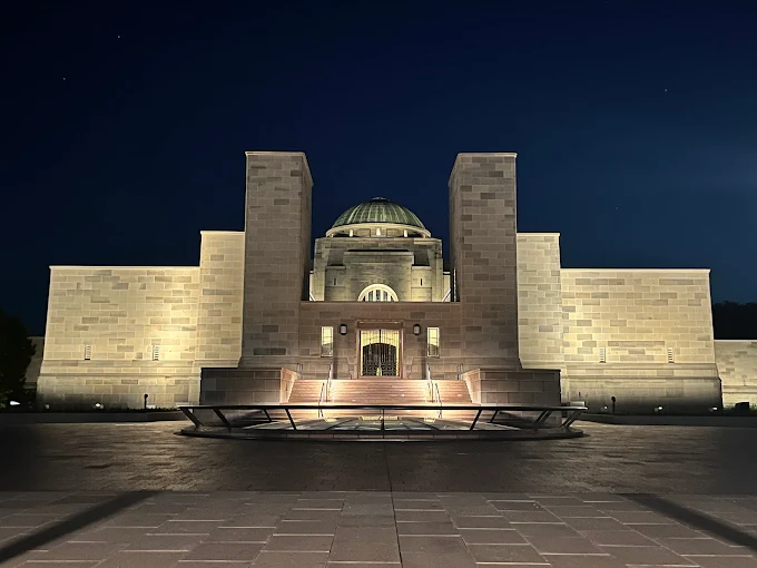 Australian War Memorial: Monumen Pengorbanan Bangsa Australia