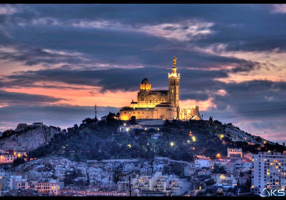Notre-Dame de la Garde Marseille: Kisah Gereja di Puncak Bukit yang Legendaris