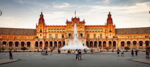 Menelusuri Keindahan Alcázar of Seville: Istana Moor yang Menjadi Simbol Sejarah Spanyol