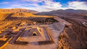 Pucará de Tilcara: Warisan Peradaban Pra-Columbus di Pegunungan Andes