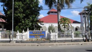 Masjid Sultan Muhammad Salahuddin Lombok: Simbol Islam dan Budaya